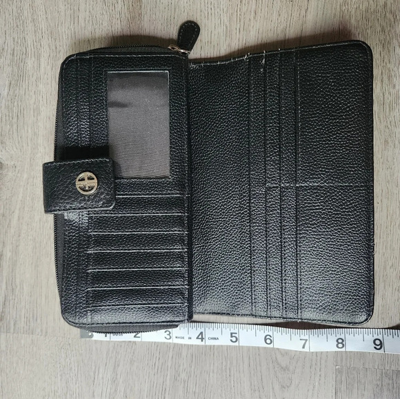 Giani Bernini black leather zip around wallet pockets - Picture 9 of 10